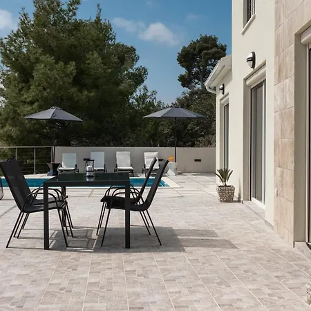 別荘 Pearl Of Korkyra *